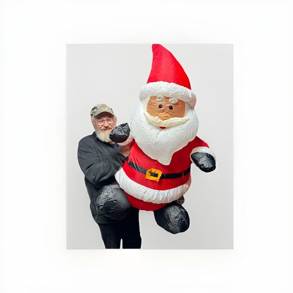 Gemmy AirBlown Inflatable 4ft Santa Opened To Show Its Working Plug In NEW - Picture 3 of 12